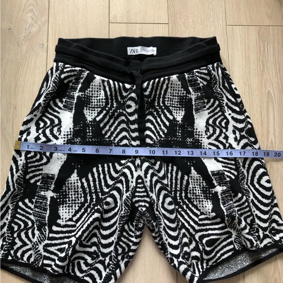 Zara Zebra Camo Knitted Shorts in Black & White Size S - Picture 6 of 8